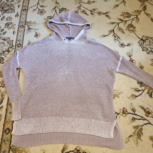American Eagle Outfitters sweater